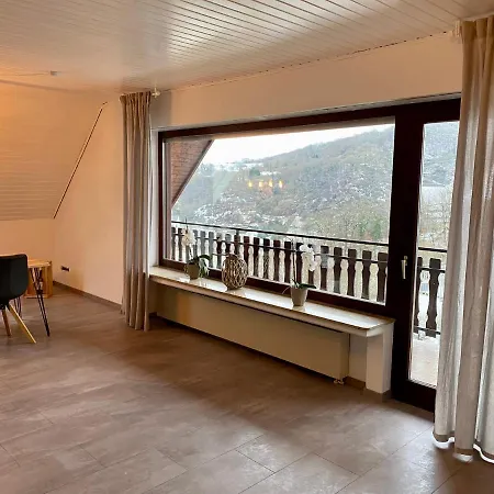 Modernes Appartement Mit Moselpanorama דירה Lehmen